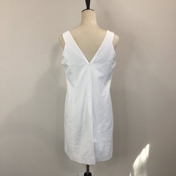 LILLY PULITZER White Gold Lace Applique Textured Sleeveless Shift/Sheath Dress - Picture 9 of 10